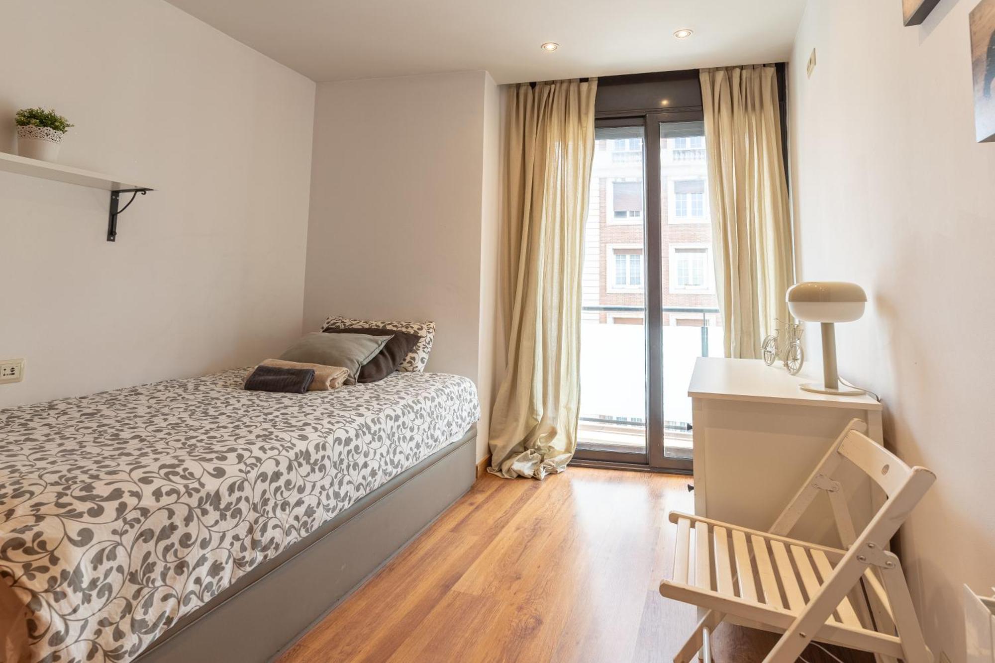Centrico Apartamento Con Terraza Barcelona Bagian luar foto